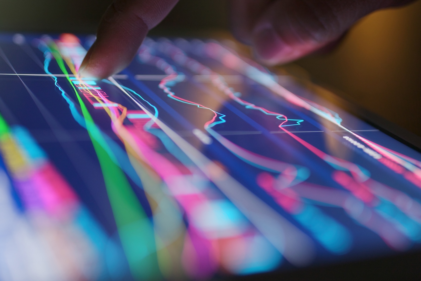 Hand tracking movements on a chart representing Bravura