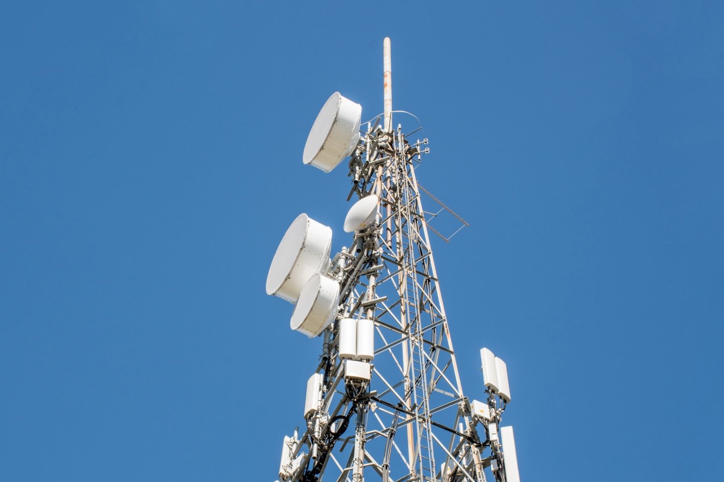 Signal tower representing Spark New Zealand
