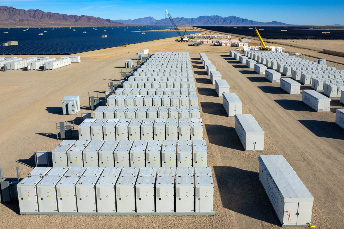 Battery plant for building lithium batteries